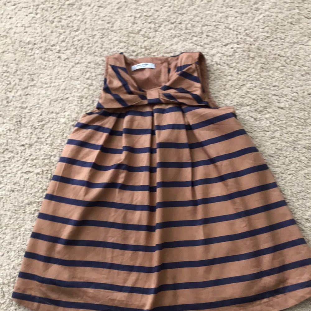 Baby girl Baby Boden girls dress. Size 12-18 months.